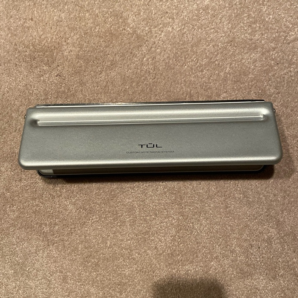 TUL Discbound Hole Punch, silver
